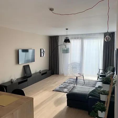 Apartament Beautiful Luxury 2 Bedroom - Center
