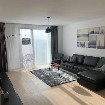 아파트 Beautiful Luxury 2 Bedroom - Center