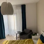Apartment Beautiful Luxury 2 Bedroom - Center